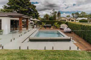 Glass pool fencing
